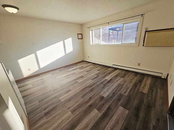 3rd image of 2007 E Divide Ave #6