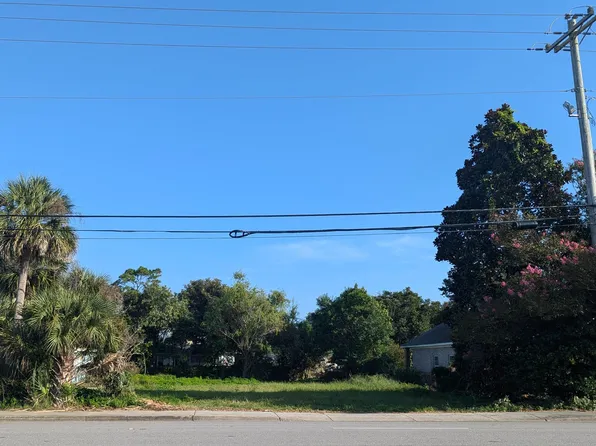 5810 N Kings Hwy., Myrtle Beach, SC 29577