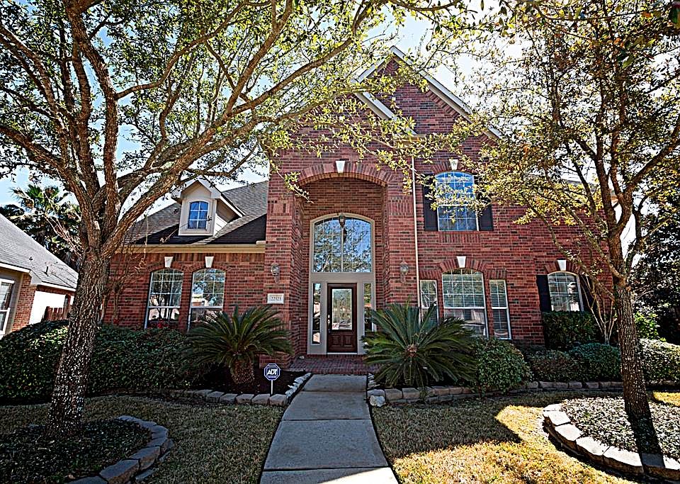 1st image of 22523 Silvermist Ln