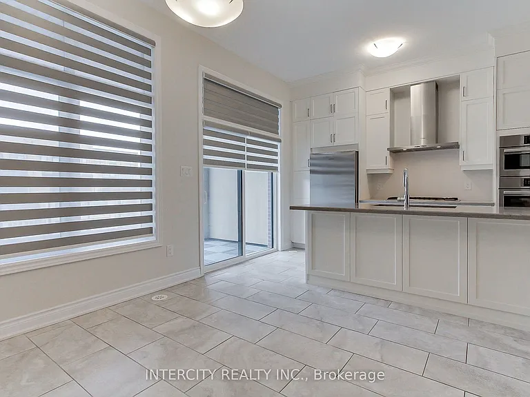 7 Adaskin Ave — Photo 21