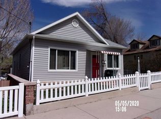 607 C St, Rock Springs, WY 82901