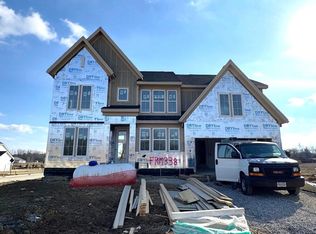 1279 Blueberry Cv, Grove City, OH 43123