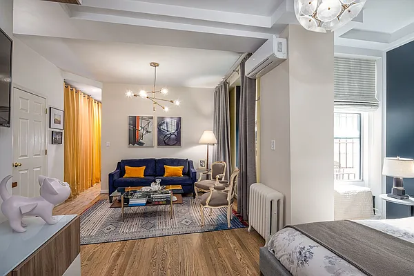 Sold by Stribling | media 2