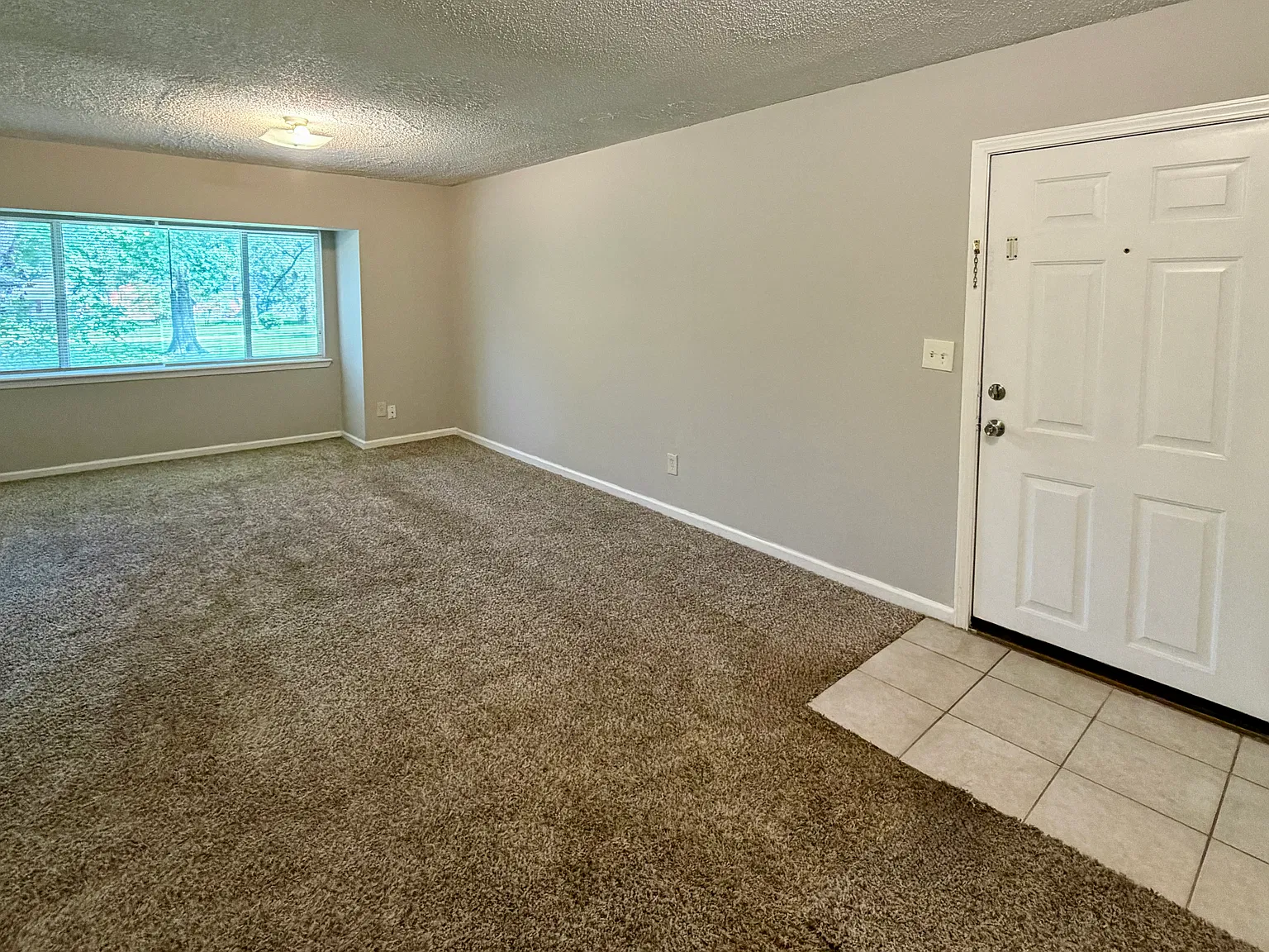 Cedar Creek Apartments — Photo 4