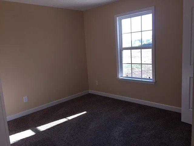 2604 Auldridge Dr — Photo 10