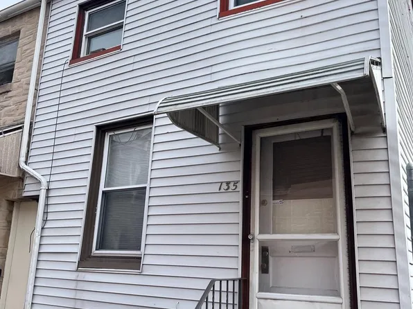135 Carpenter St, Reading, PA 19602