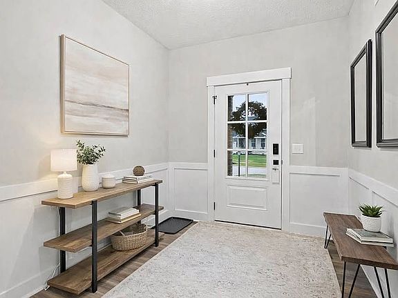 4th image of 2803 Weeping Pine Dr