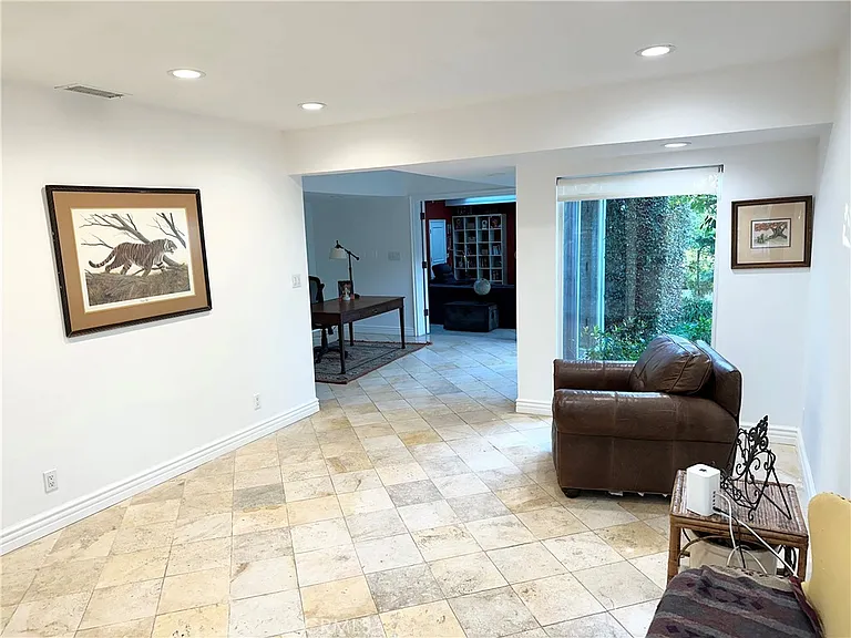27424 Rainbow Ridge Rd — Photo 14