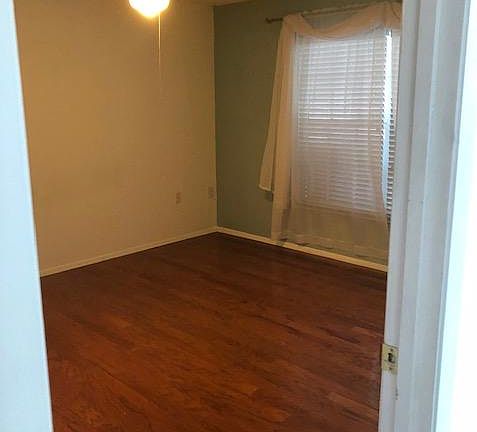 3rd image of 4408 W Pintor Pl