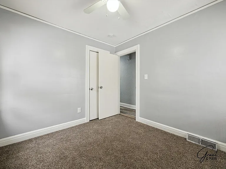 16831 Mendota - Bohdi Enterprises LLC — Photo 17