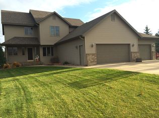 106 Shepard Rd NW, Alexandria, MN 56308