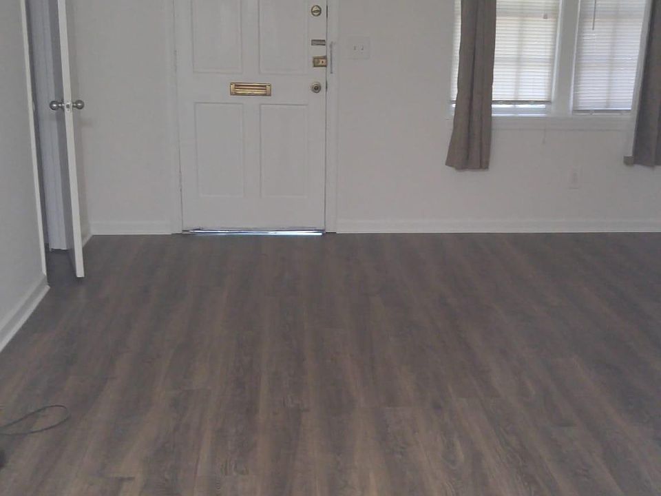 1st image of 3095 Colonial Way APT L