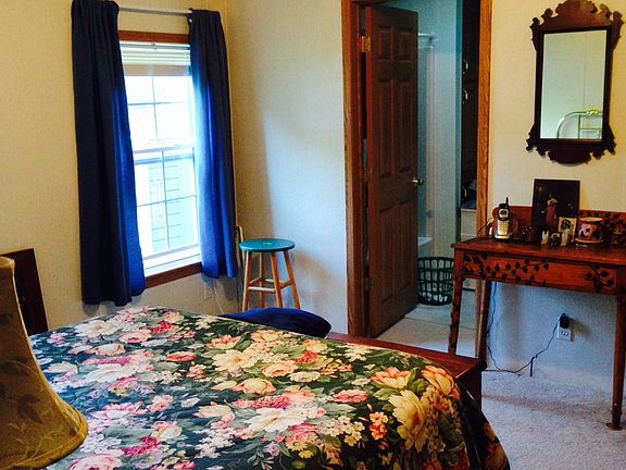 5th image of 46 Ryefield Dr