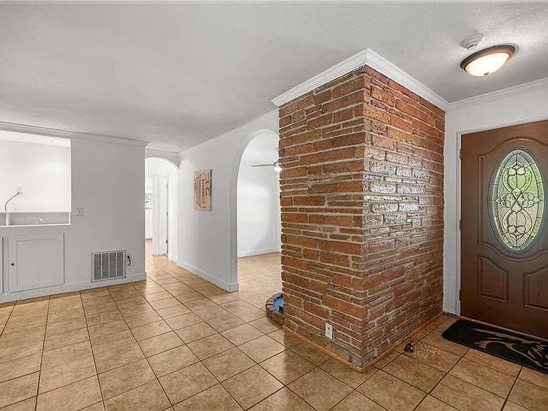 3821 SW 7th Avenue Rd — Photo 20