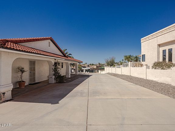 5th image of 3855 Whaler Dr