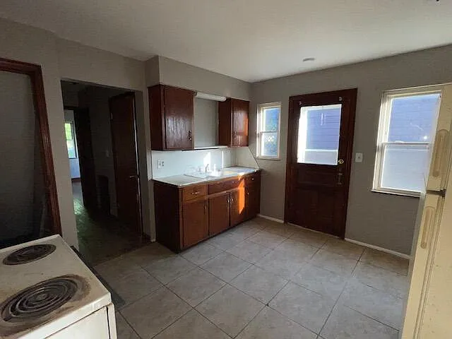 1175 Studer Ave — Photo 2