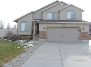 2109 W 1450 N, Clinton, UT 84015