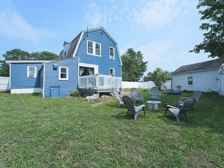 3 Dewey Ave — Photo 19