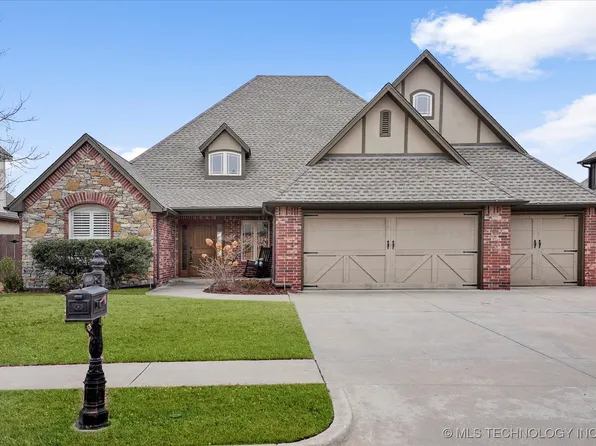 6810 E 127th St S, Bixby, OK 74008