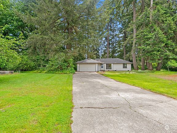3rd image of 2941 Fordham Court SE