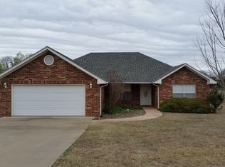 57 Summit Cir, Durant, OK 74701