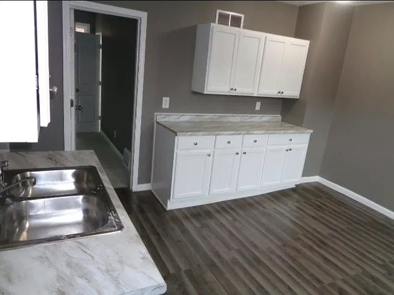 1619 Charles St #1 — Photo 8