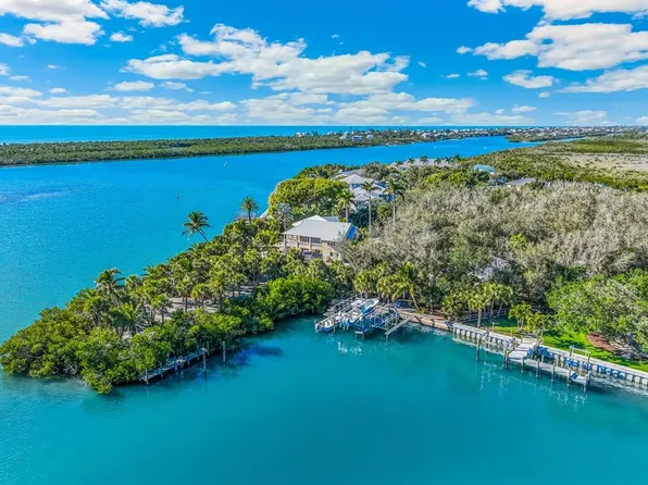 55 Spyglass Aly, Placida, FL 33946