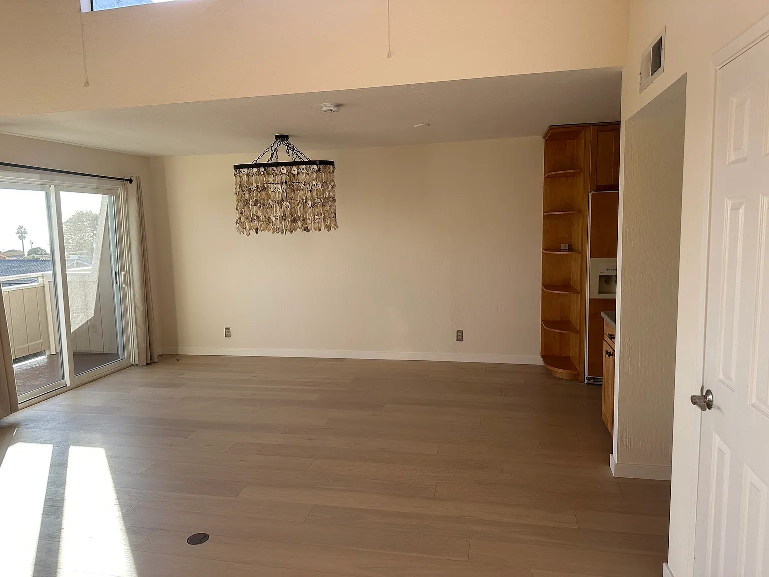 261 Sea Ridge Rd — Photo 3