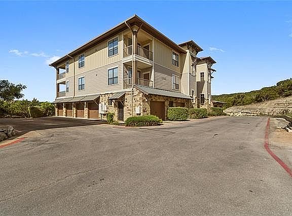 5th image of 17808 Maritime Point Dr Unit 203