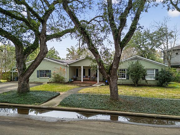 4th image of 3752 Wroxton Rd