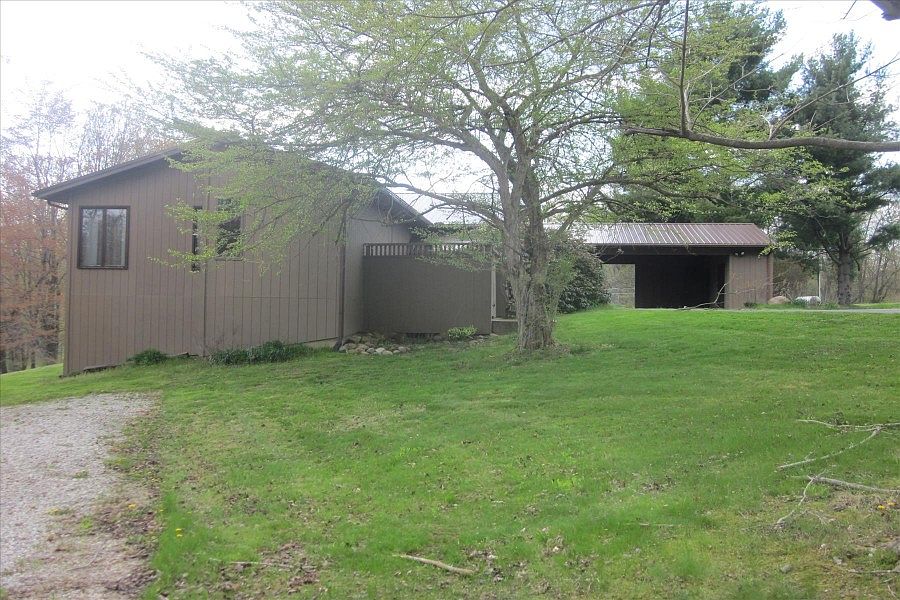 1st image of 8961 Martinsburg Rd