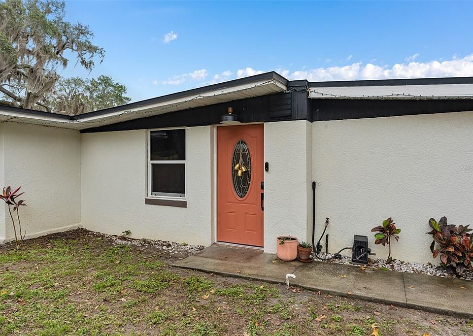 1st image of 3663 Glover Ln