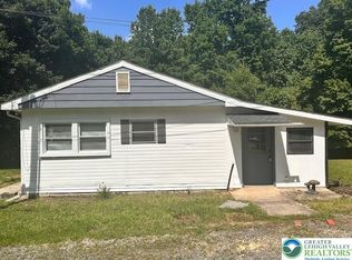 4831 Shimerville Rd, Emmaus, PA 18049