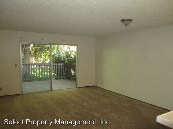 2nd image of 6409 Monteverde Ln