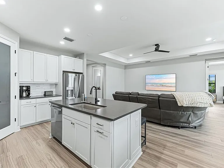 4191 Pegasus Way — Photo 13
