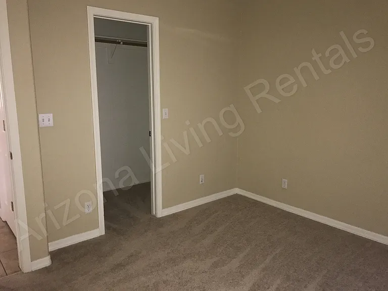 1710 Avalon Ave — Photo 5