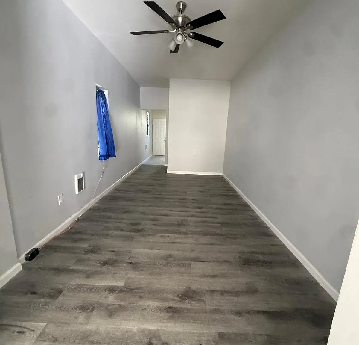 4 bed, 1.5 bath, 1140 sqft, $1,550 — Photo 2