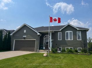 239 Atkinson St, Clearview, ON L0M 1S0