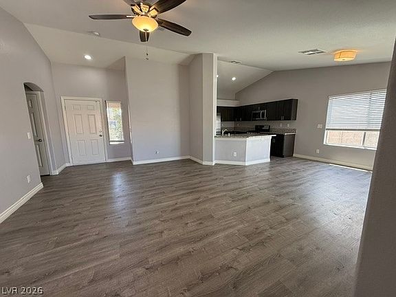 3rd image of 5029 Vista Del Rancho Way