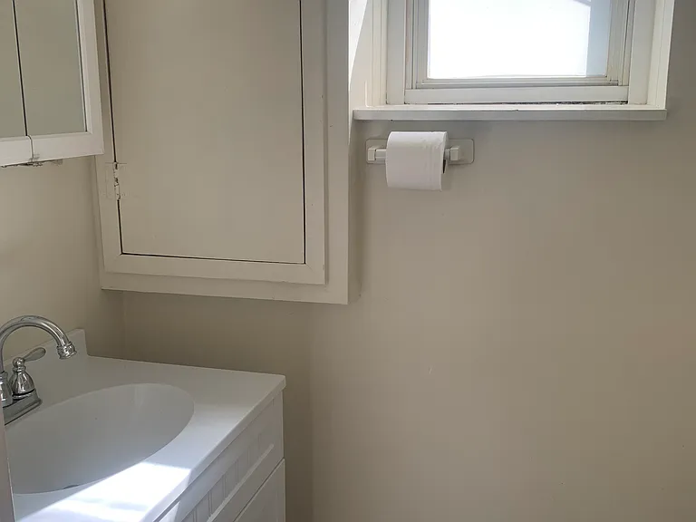 529 Greenwood Ave #1-F — Photo 10