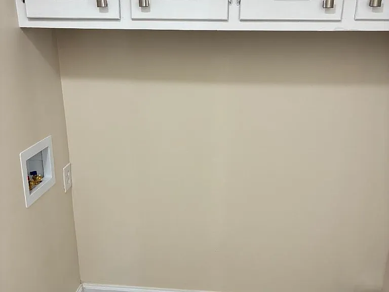 Unit Photo