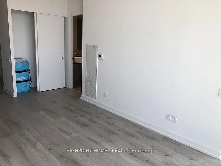 161 Roehampton Ave #4312 — Photo 34