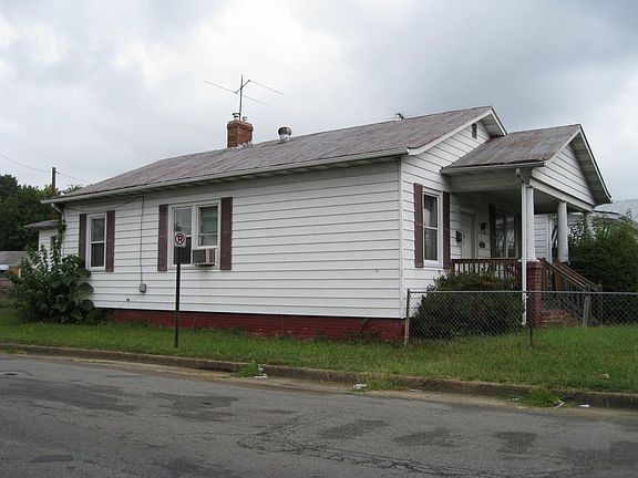 2nd image of 1400 Melton Ave