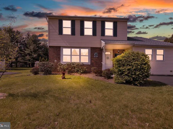 490 Cheswyck Dr, Harleysville, PA 19438