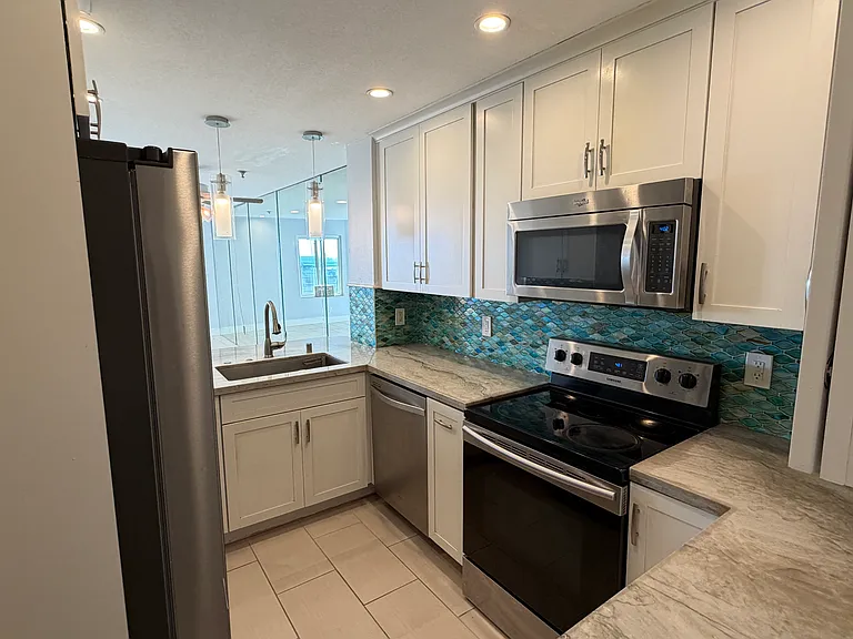 1200 Pacific Coast Hwy #117 — Photo 9