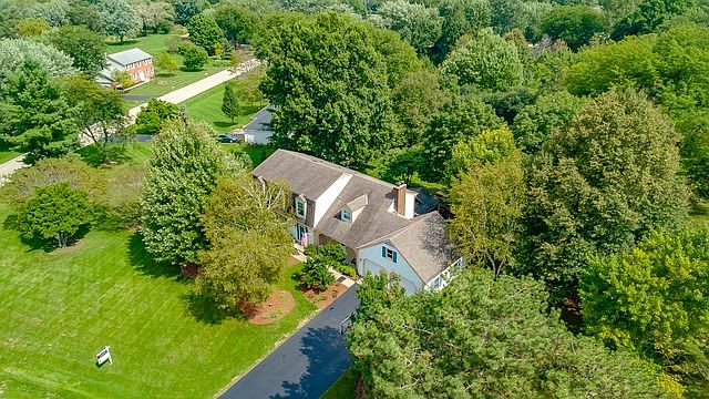 1st image of 18 Darlington Dr