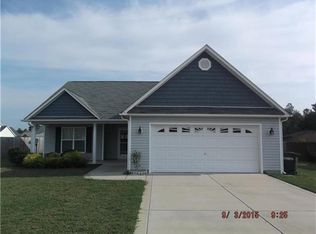 540 Bellgrove Dr, Hope Mills, NC 28348