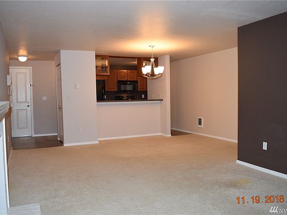 Open concept with the eating space and kitchen space all within eyesight and earshot.