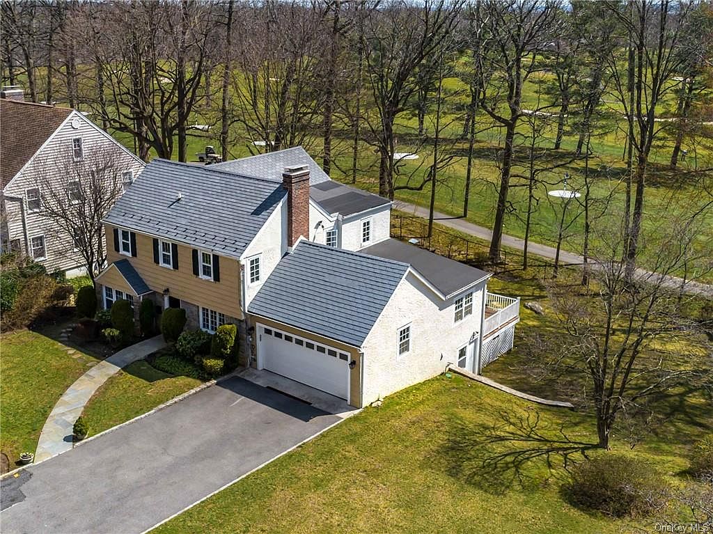 72 Siwanoy Boulevard, Eastchester, NY 10709 Zillow