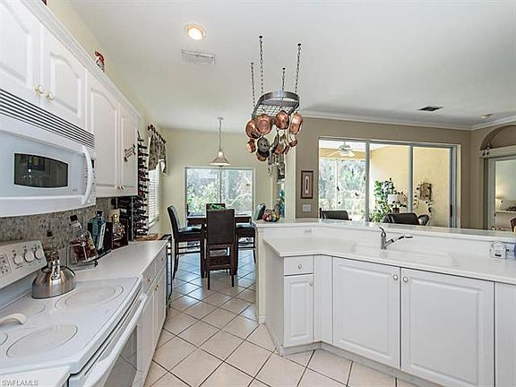 3rd image of 2165 Hawksridge Dr APT 1301